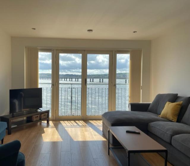 Lux Waterfront 2 Bed Apt, V&A 10Min Walk, St Andrew'S Golf 25Min Drive 邓迪 外观 照片
